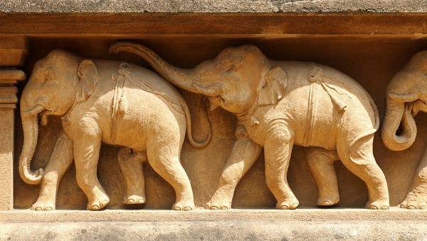 Stone carving on temple wall Image: flickr.com